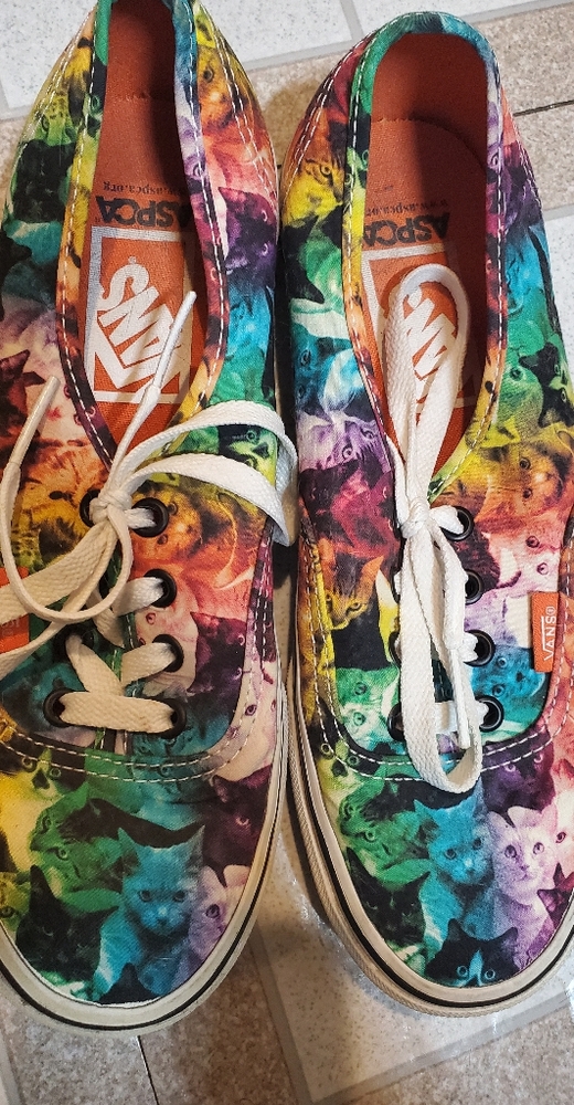 Van's rainbow cat ASPCA shoe